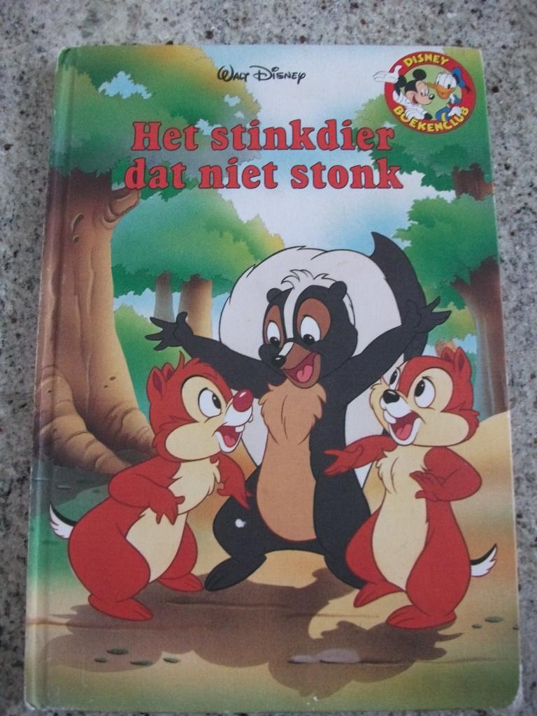 Het stinkdier dat niet stonk (disney boekenclub), Ophalen of Verzenden, Gelezen, Fictie algemeen, Voorleesboek