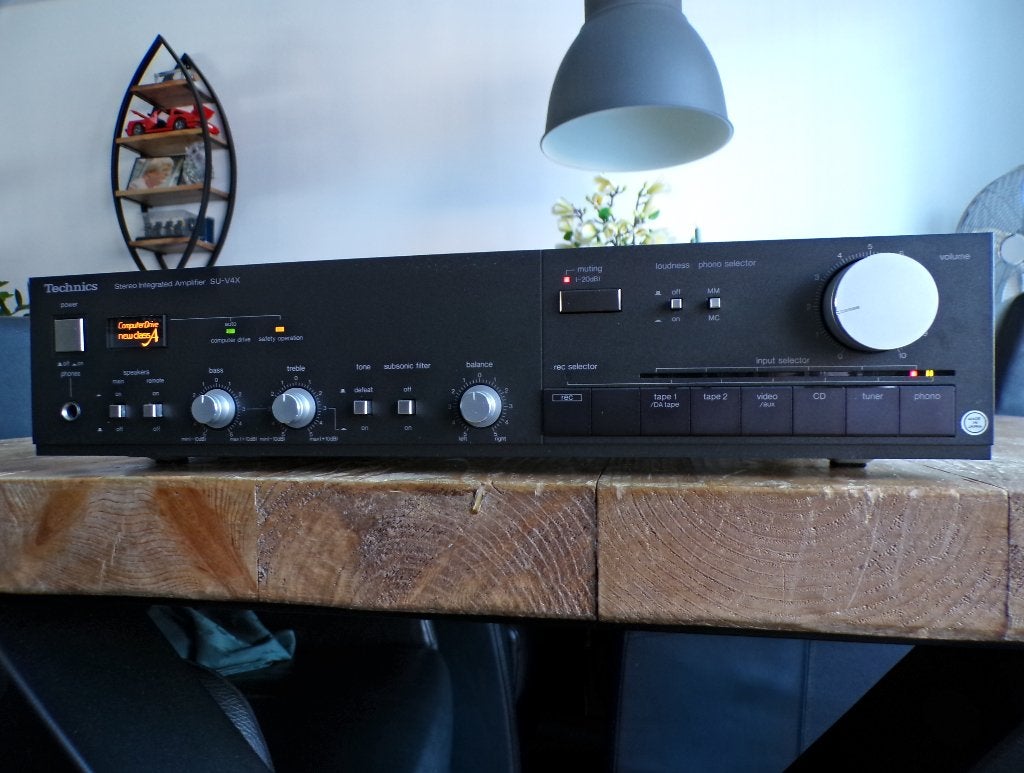Vintage Technics Computer Drive New Class A Amp type SU-V4X, Overige merken, Gebruikt, Ophalen of Verzenden, 120 watt of meer