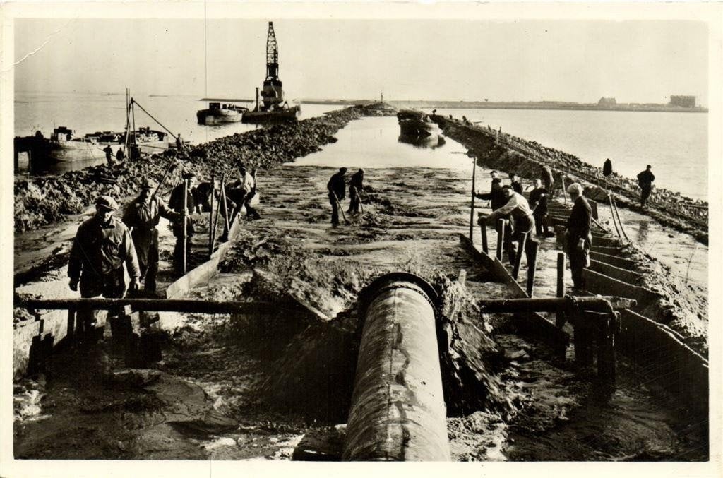 Aanleg meerdijk Oostelijk Flevoland - Zuiderzeewerken - onge, Ophalen of Verzenden, 1940 tot 1960, Ongelopen, Flevoland