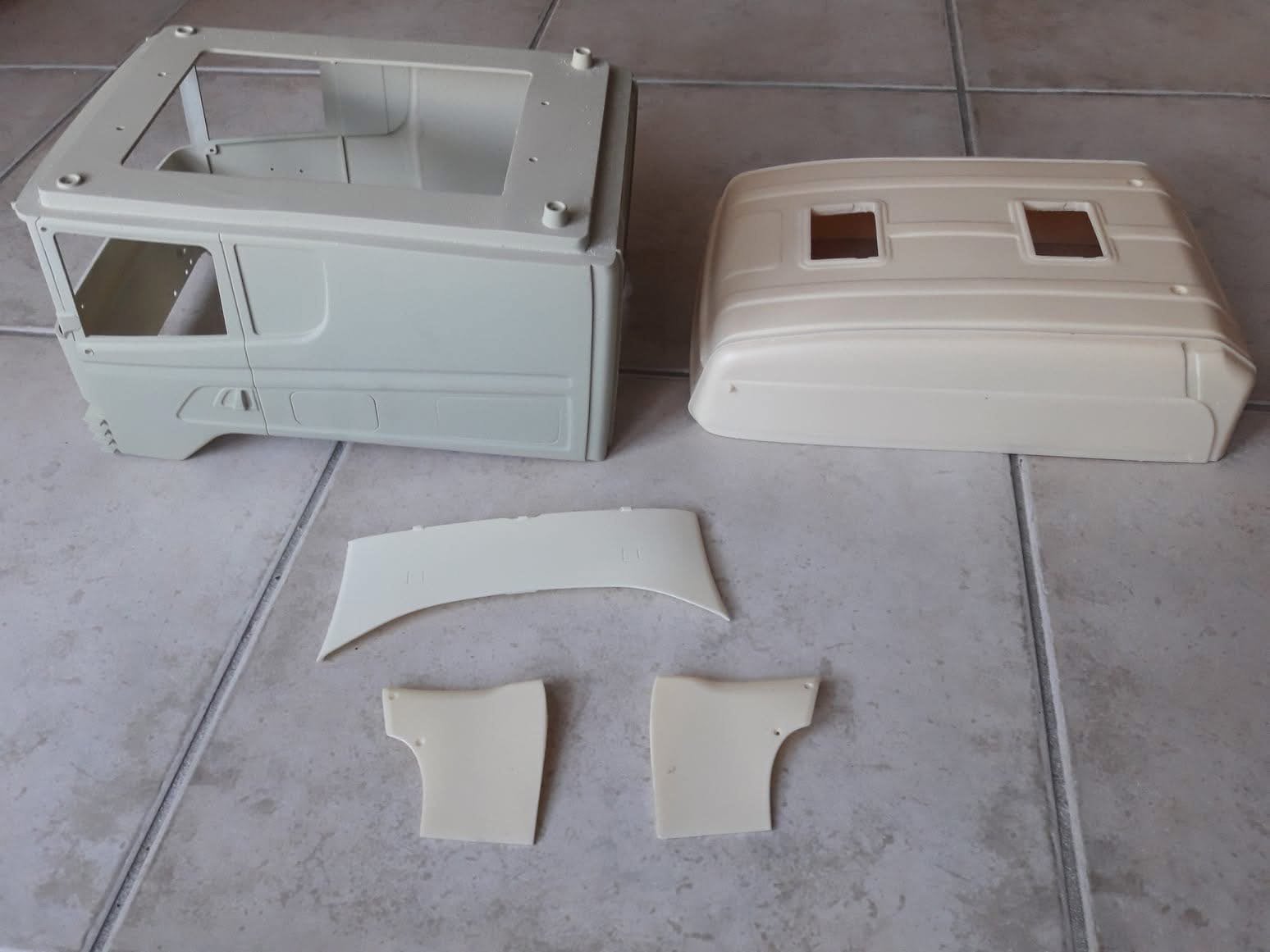 Search Scania Longline kit 1:14, Hobby en Vrije tijd, Verzenden, Auto onroad