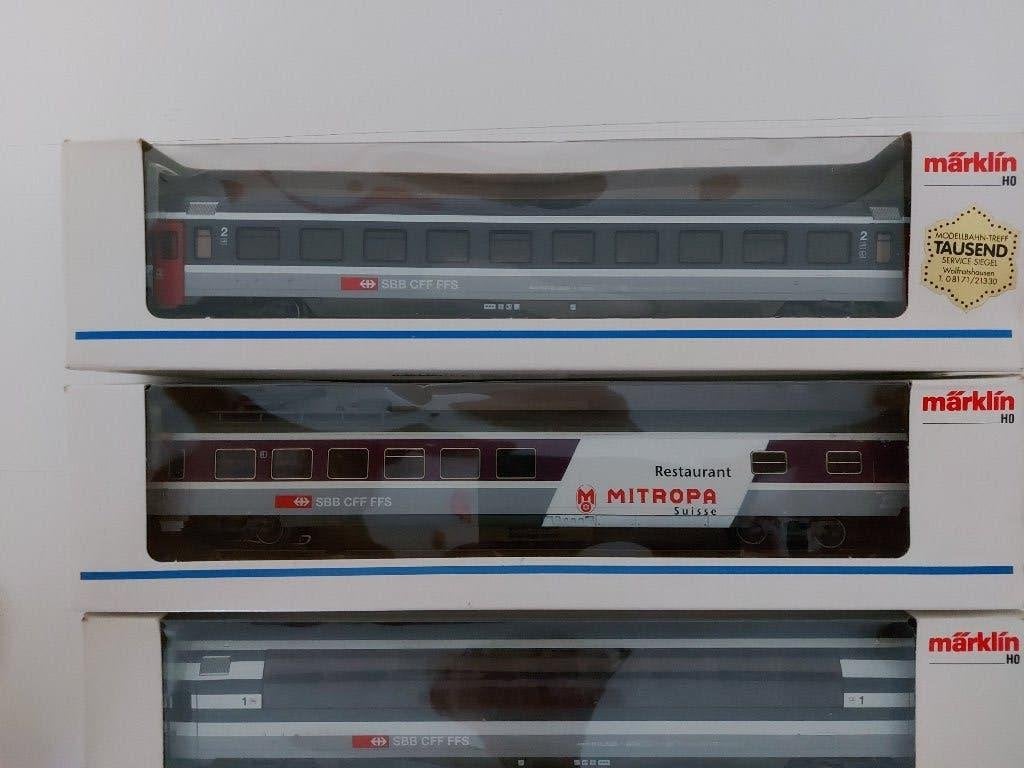 3 Marklin Wagons Zwitserland, Wisselstroom, Ophalen of Verzenden, Märklin, Nieuw