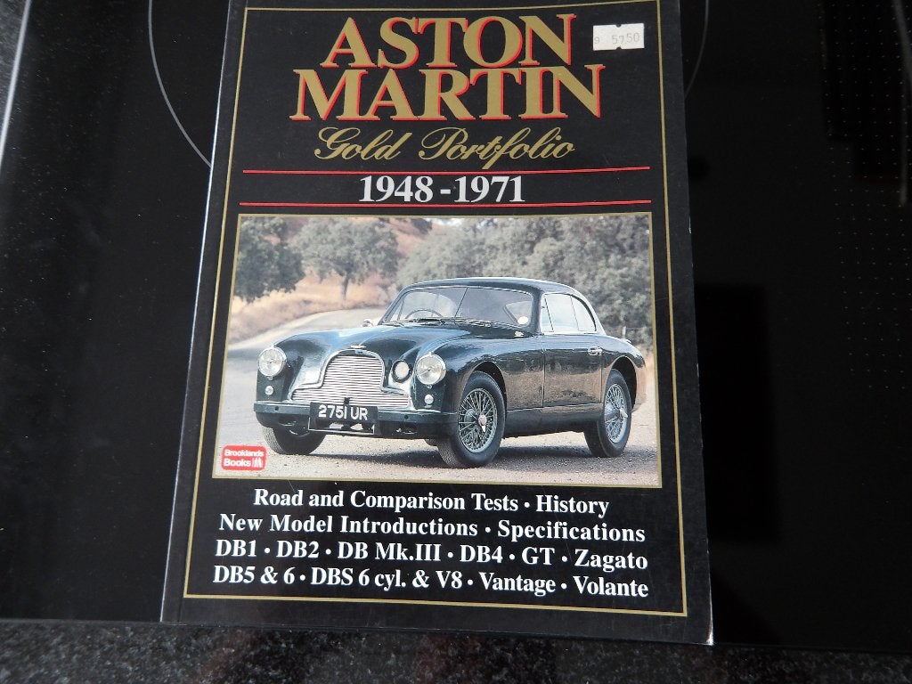 Aston Martin Gold Portfolio 1948-1971 Boek, Algemeen, Ophalen of Verzenden, Zo goed als nieuw, Brooklands Books