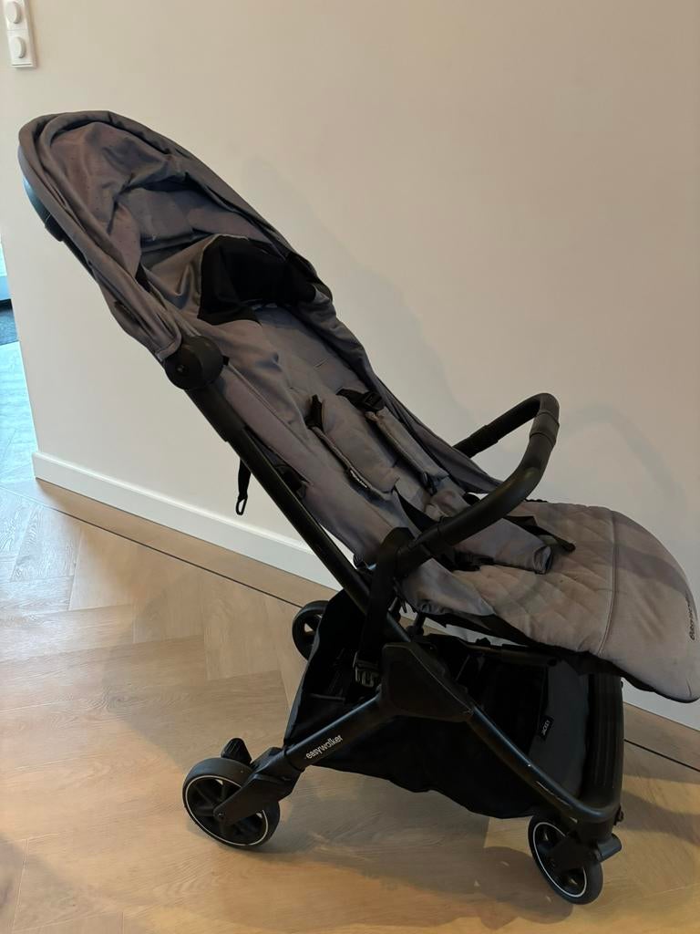 Easywalker Jackey incl regenhoes en nieuwe riempjes (twv €30, Kinderen en Baby's, Buggy's, Ophalen of Verzenden, Zo goed als nieuw