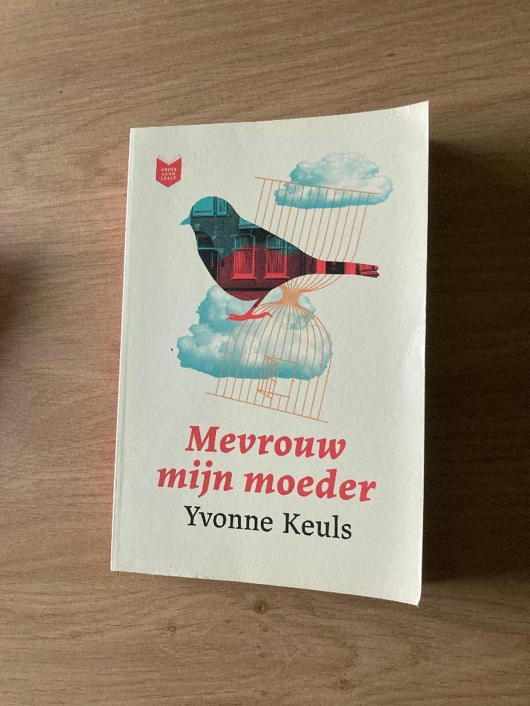 Boek Yvonne Keuls, Ophalen of Verzenden, Gelezen