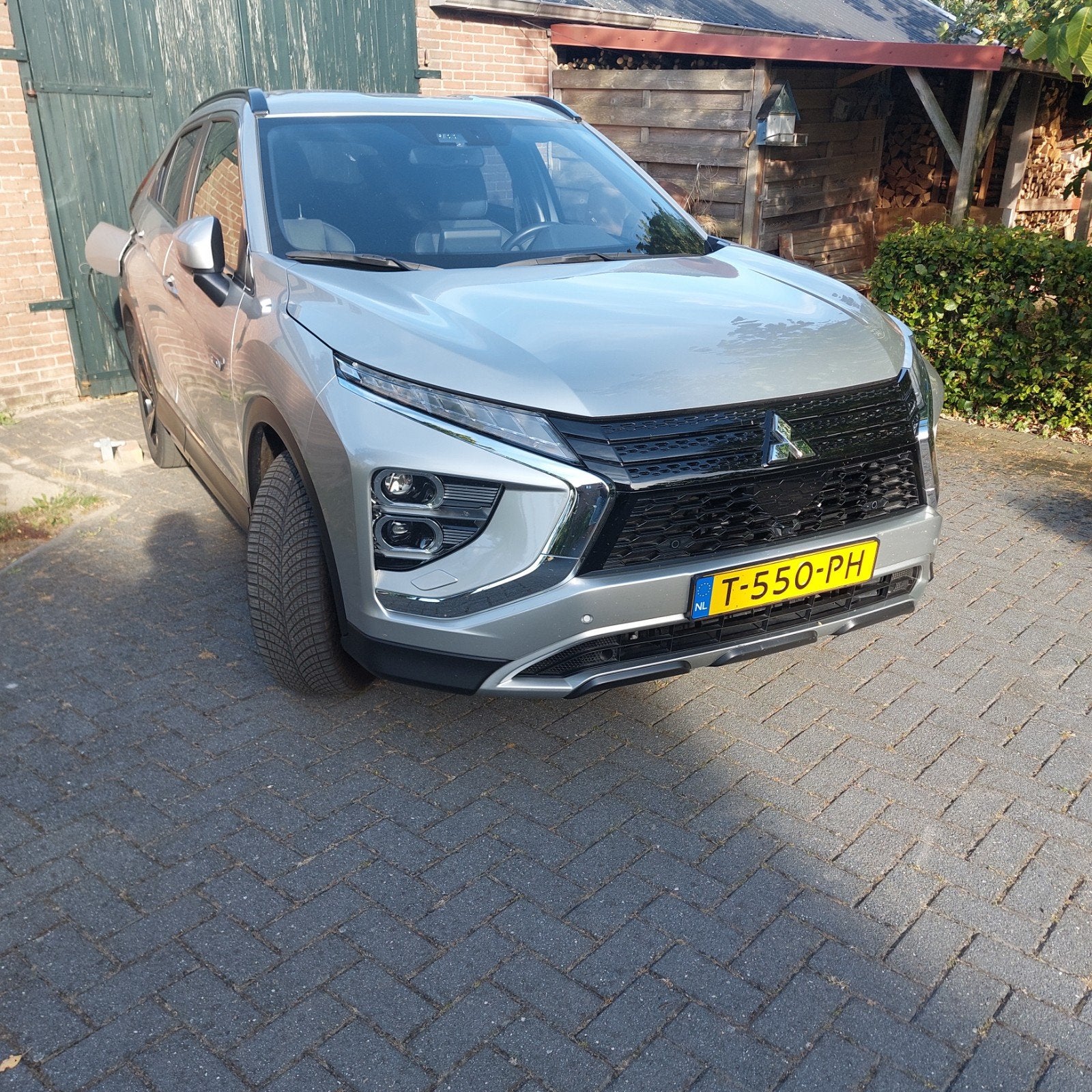 Mitsubishi Eclipse Cross 2.4 Phev S-awc 98pk Aut. 2023 Grijs, Auto's, Automaat, Eclipse Cross, Zwart, 4 cilinders