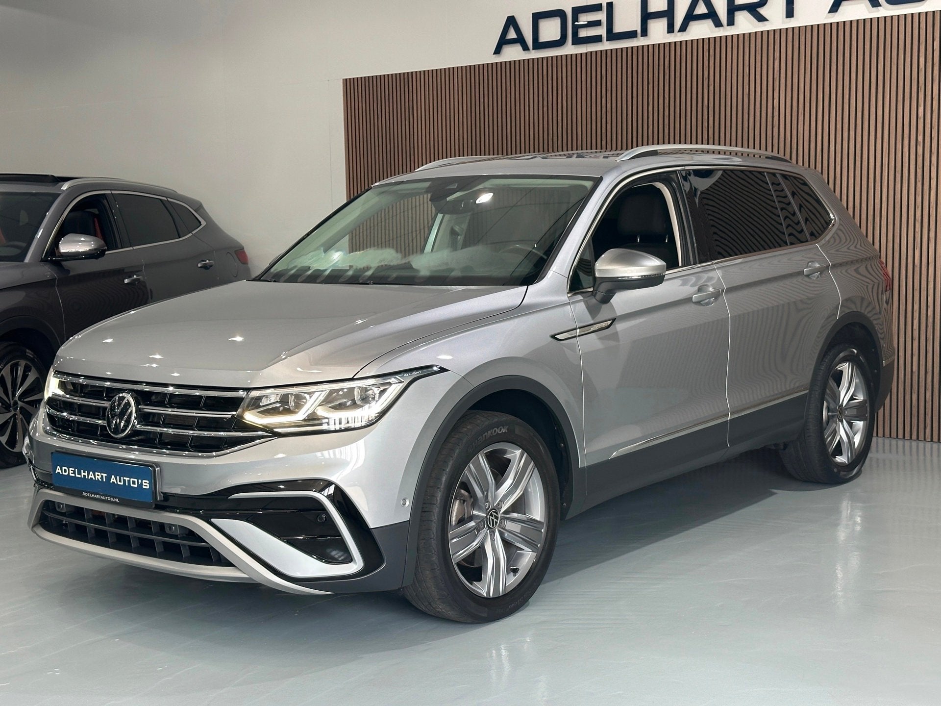 Volkswagen Tiguan Allspace 2.0 TSI Life Business 7pers Autom, Automaat, Dealer onderhouden, Mistlampen, Bedrijf