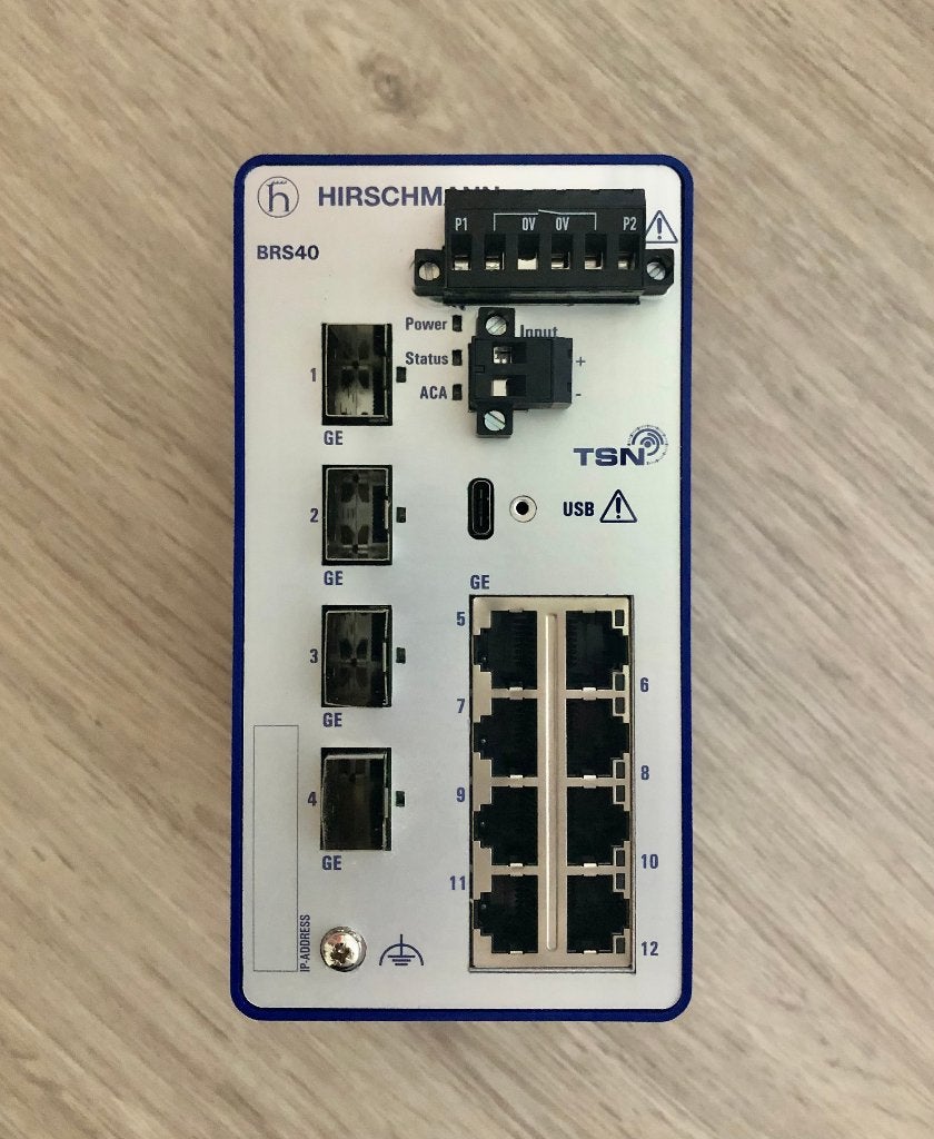 HIRSCHMANN - BRS40 - BOBCAT DIN Rail Switch 8TX /4 SFP, Hobby en Vrije tijd, Ophalen of Verzenden, Zo goed als nieuw