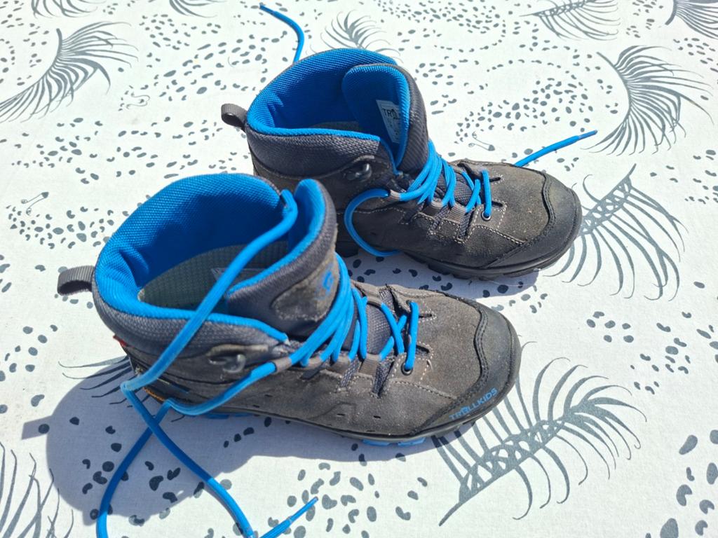 Trollkids bergschoenen maat 34 - Zo goed als nieuw!, Ophalen, Zo goed als nieuw, Schoenen