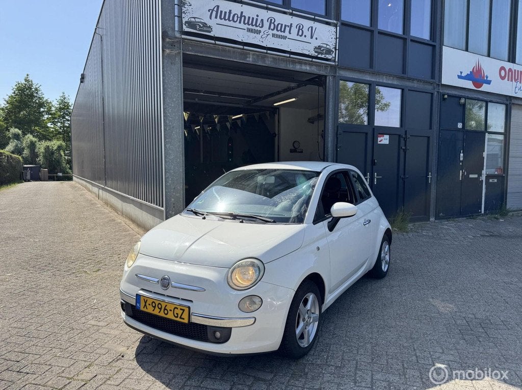 Fiat 500 1.4-16V Lounge Airco! Nieuwe APK! NAP Rapport, Voorwielaandrijving, 101 pk, Gebruikt, 4 cilinders