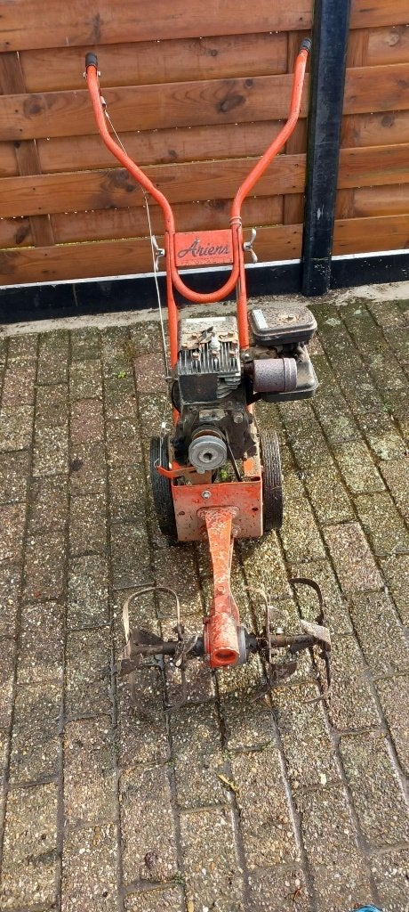Grondfrees, Ophalen, Gebruikt, Benzine, Tuinfrees