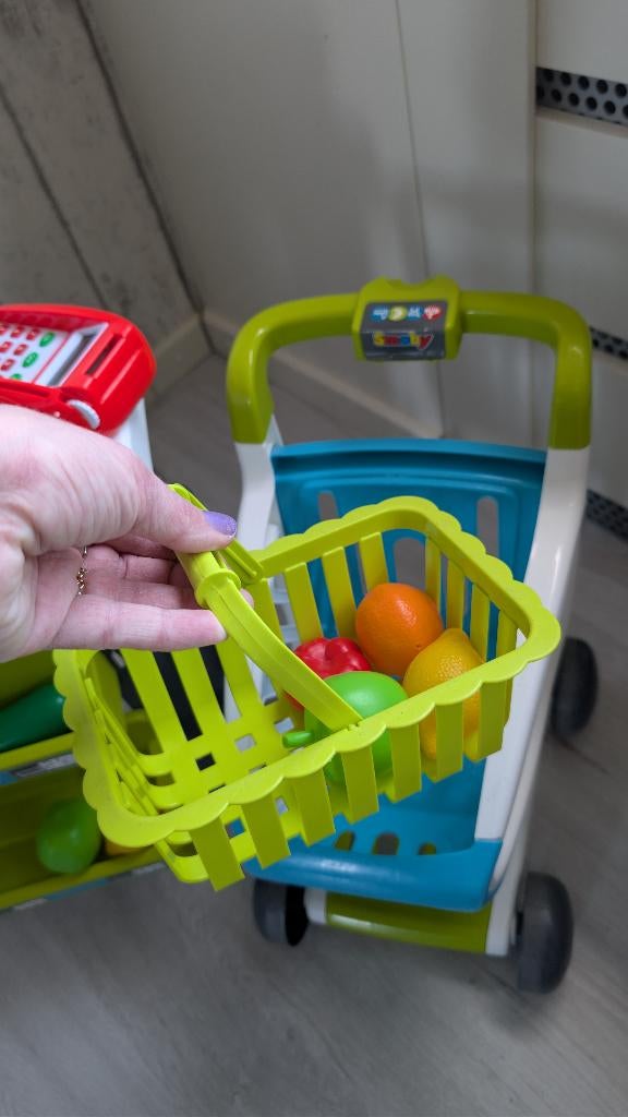 Speelgoed Winkeltje Smoby met kar en pinapparaat, Ophalen, Gebruikt, Jongen of Meisje
