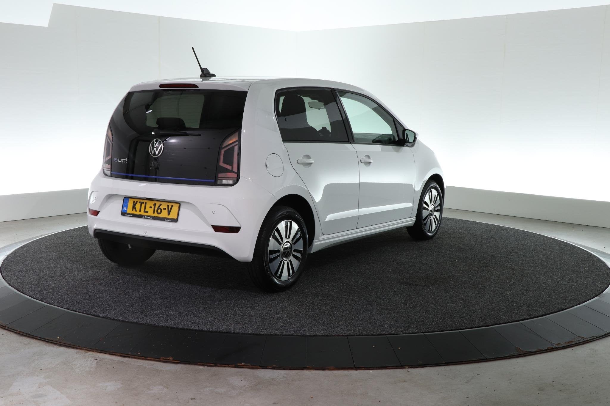 Volkswagen e-Up! e-up! Style | CAMERA | CRUISE | SOH 90% | S, Auto's, Stof, Gebruikt, Up!, Grijs