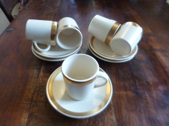 kerstservies wit met gouden rand Hema, Ophalen of Verzenden, Zo goed als nieuw, Bord(en), Overige stijlen