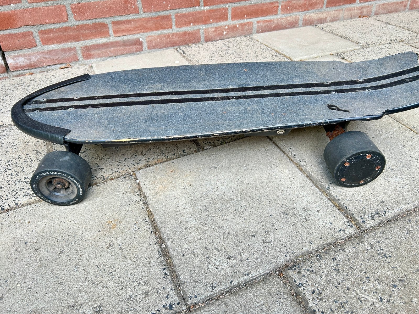 Elektrisch skateboard (INMOTION), Ophalen, Gebruikt, Skateboard