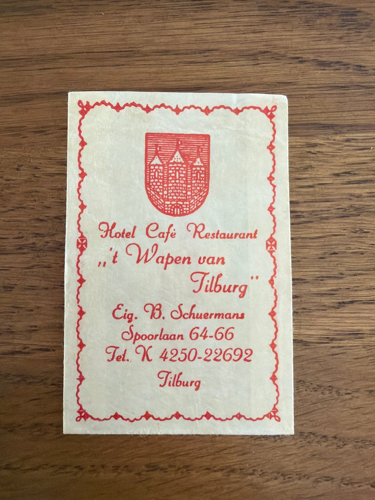 Vintage suikerzakjes Hotel Café Restaurant 't Wapen van Tilb, Ophalen of Verzenden, Nederland