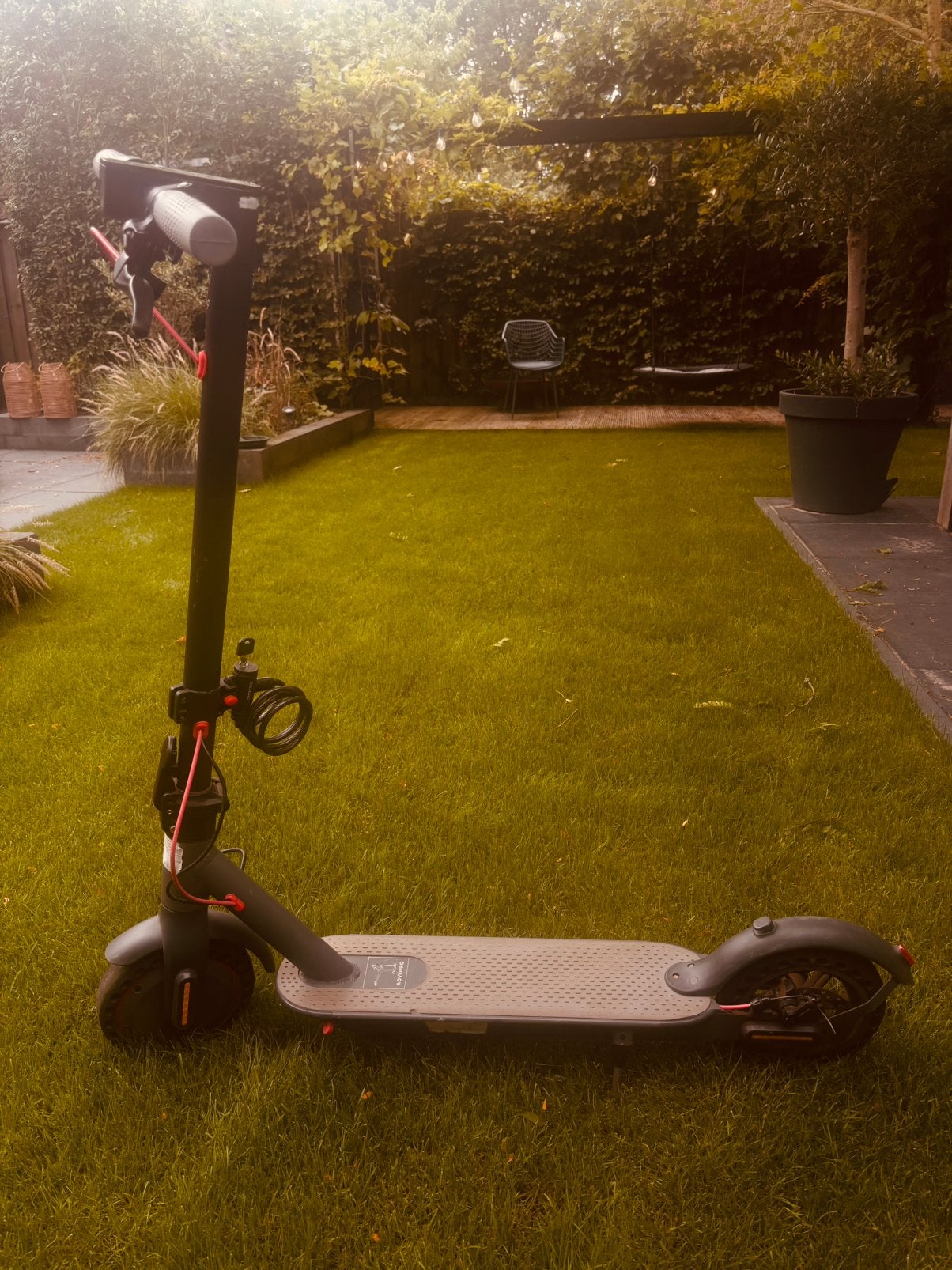 Aovo pro elektrisch step, Fietsen en Brommers, Steps, Ophalen, Zo goed als nieuw, Elektrische step (E-scooter)