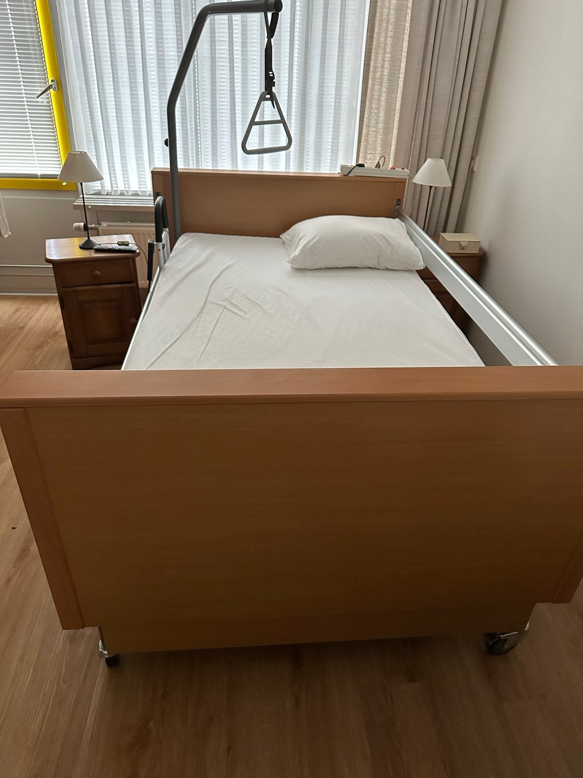 Bed, Diversen, Ophalen, Zo goed als nieuw