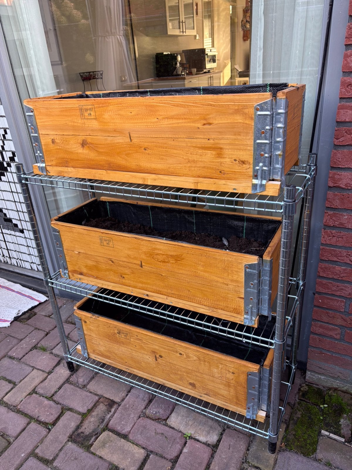 Verzinkt Ikea rek met degelijke kweekbakken. Verstelbaar., Ophalen, Zo goed als nieuw, Kweekbak