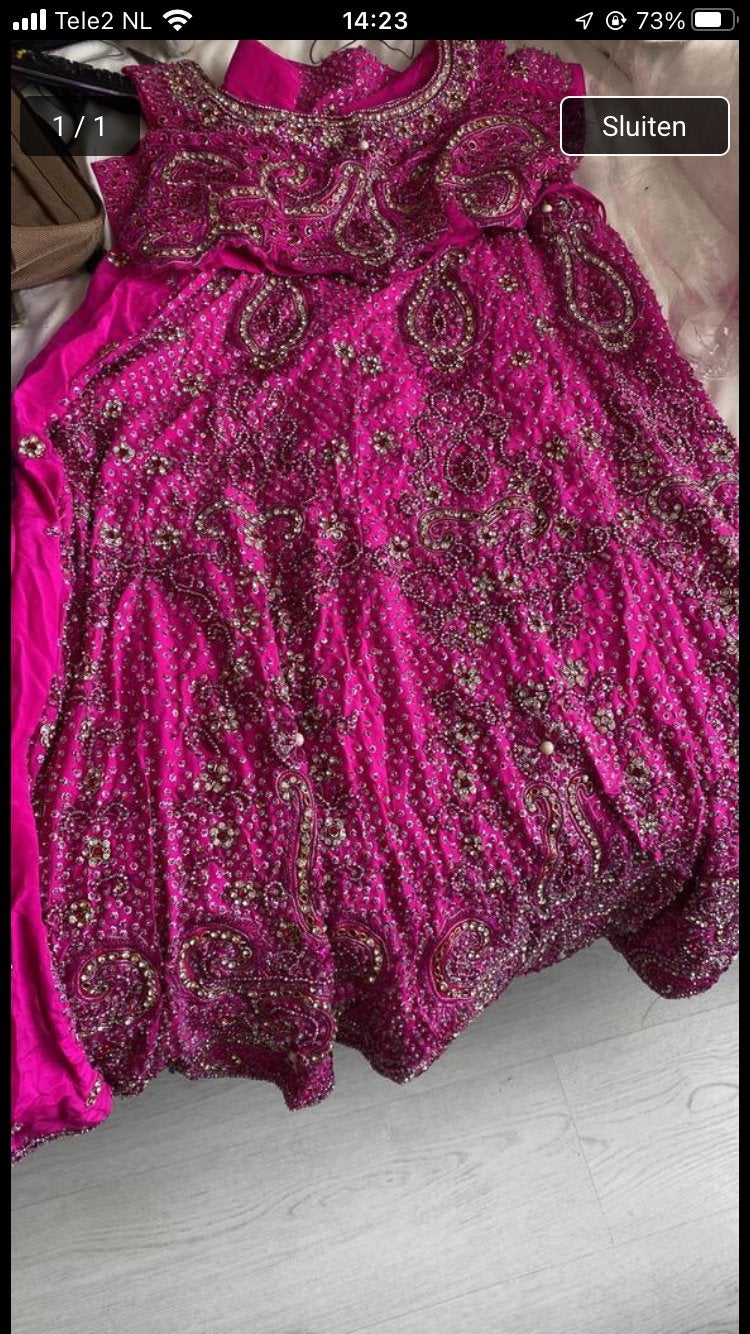 Nieuwe Bollywood Lehenga met Strass Steentjes, Ophalen of Verzenden, Nieuw, Roze, Overige typen