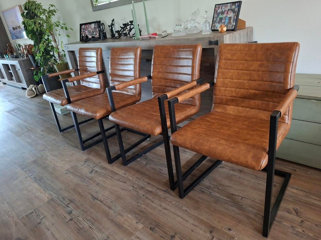 Set van 4 industriële eetkamerstoelen met armleuning, Ophalen, Bruin, Industrieel, Modern, Zo goed als nieuw