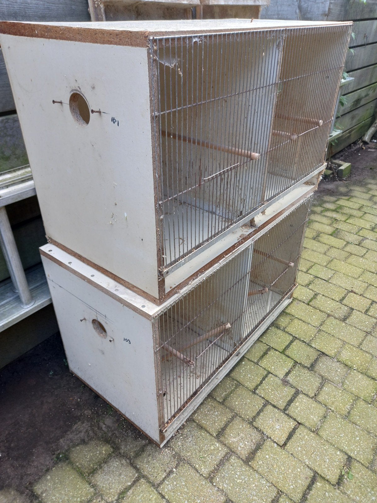 vogelverblijven,  gratis, Dieren en Toebehoren, Ophalen, Gebruikt, Overige materialen, Vogelkooi