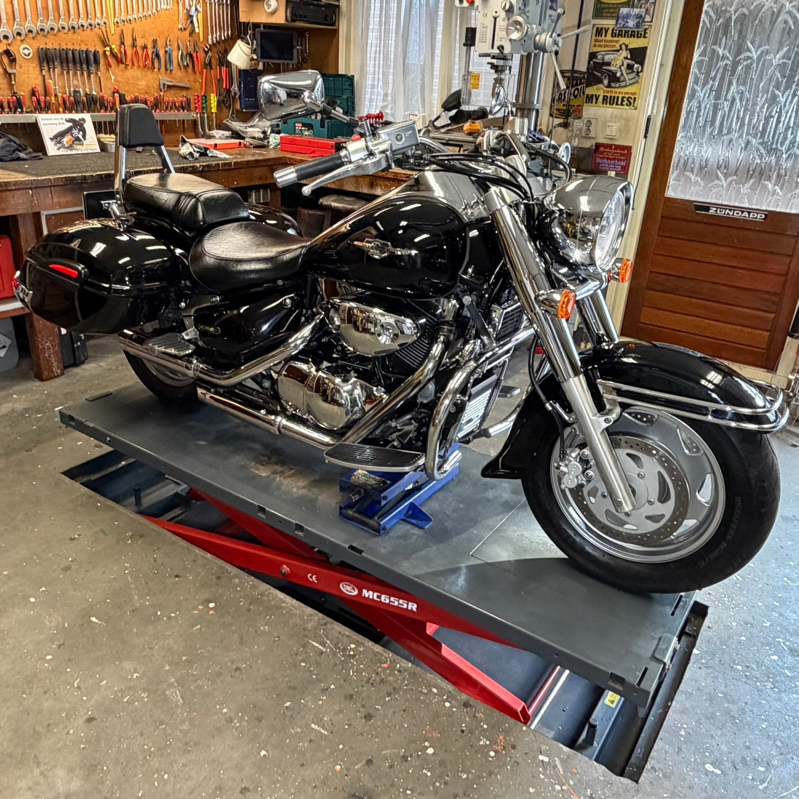 Suzuki intruder 1500 VL, Motoren, 2 cilinders, Occasion, Chopper, 1500 cc