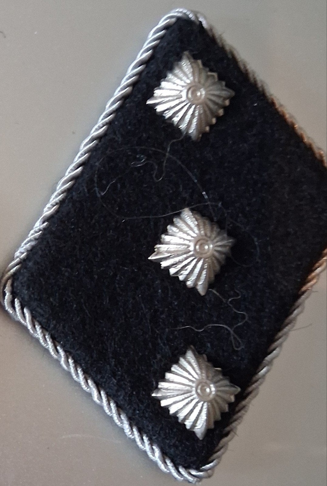 kraagspiegel waffen ss  Untersturmfuhrer, Verzamelen, Verzenden, Landmacht, Duitsland, Embleem of Badge