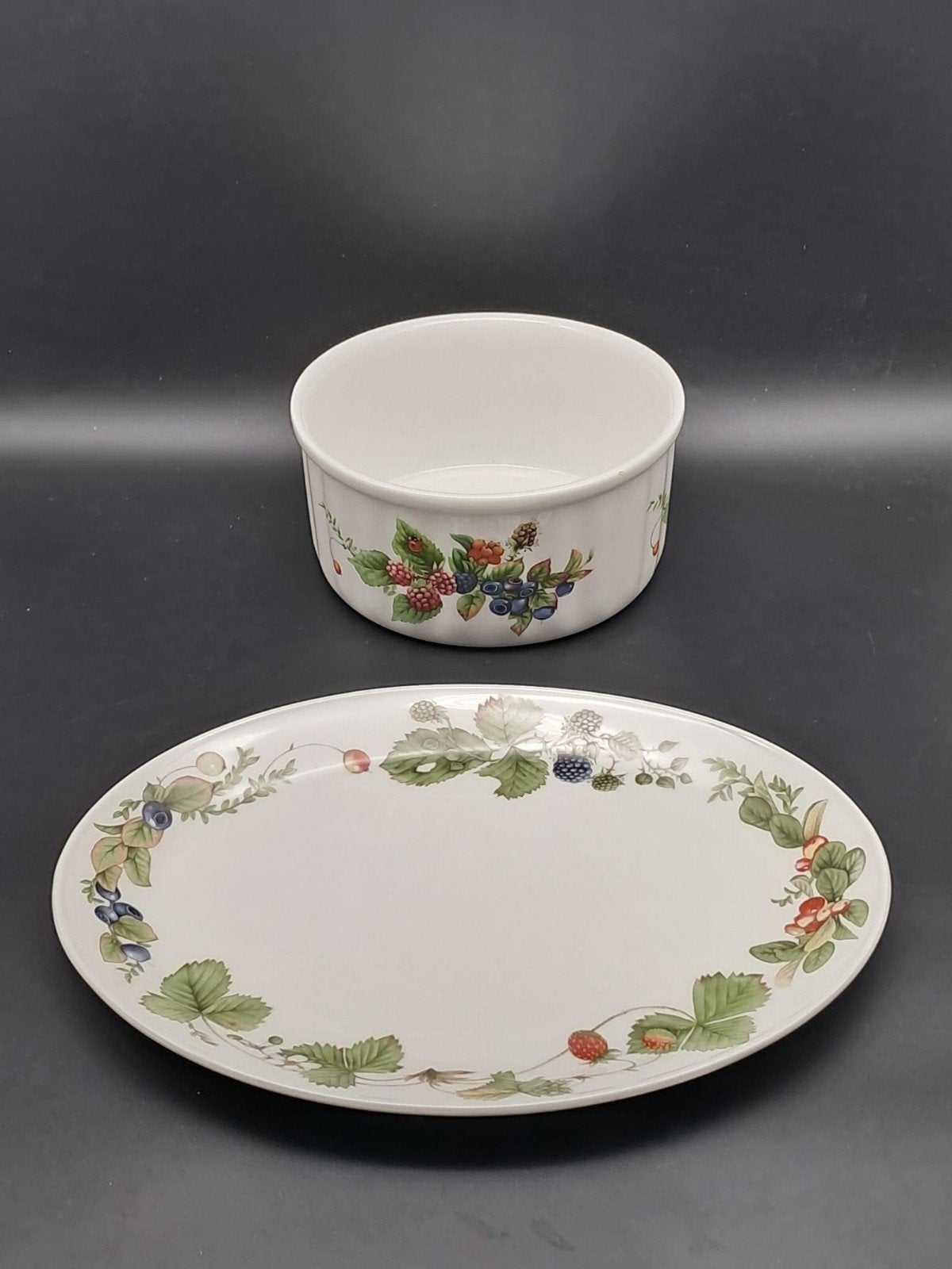 2 schalen Marjolein Bastin Wedgwood, Ophalen of Verzenden, Overige stijlen, Porselein, Schaal of Schalen