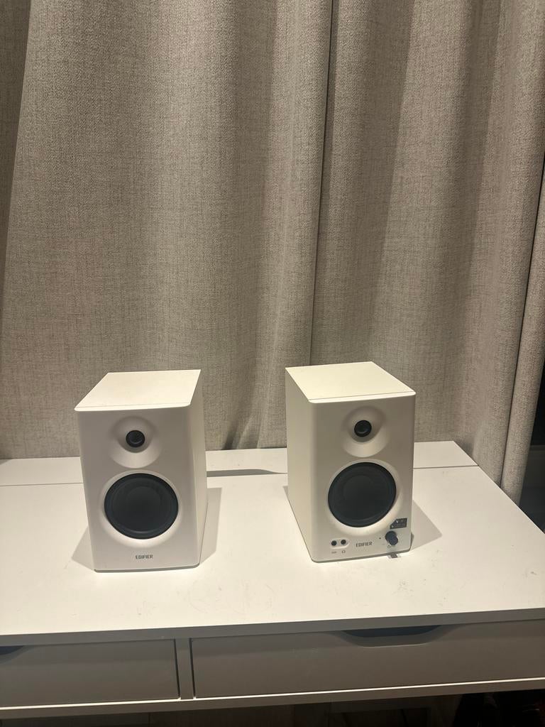 Edifier Studio Monitors - Wit (Set van 2), Audio, Tv en Foto, Luidsprekers, Overige merken, Ophalen of Verzenden, Zo goed als nieuw