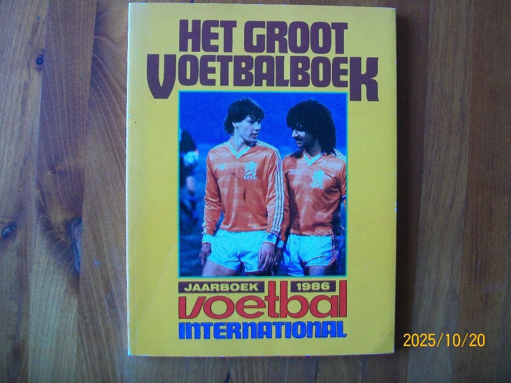 Het Groot Voetbalboek 1986 ( Voetbal International), Verzenden, Gebruikt, PSV, Boek of Tijdschrift