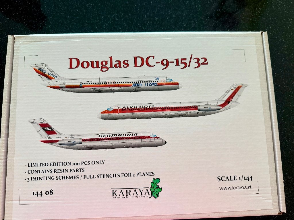 Karaya Douglas DC-9-15/32 – Limited Edition – 1:144, Hobby en Vrije tijd, Modelbouw | Vliegtuigen en Helikopters, Overige merken