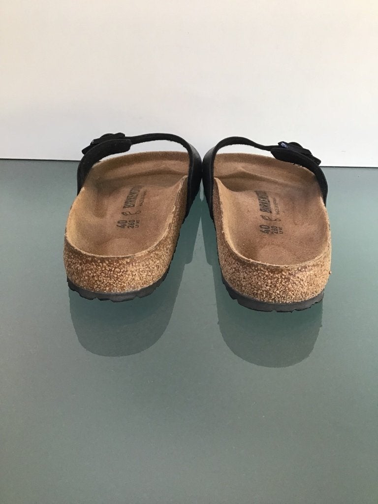 Birkenstock 40 | zwarte slippers Madrid | Gratis verzenden, Slippers, Verzenden, Zwart, Zo goed als nieuw