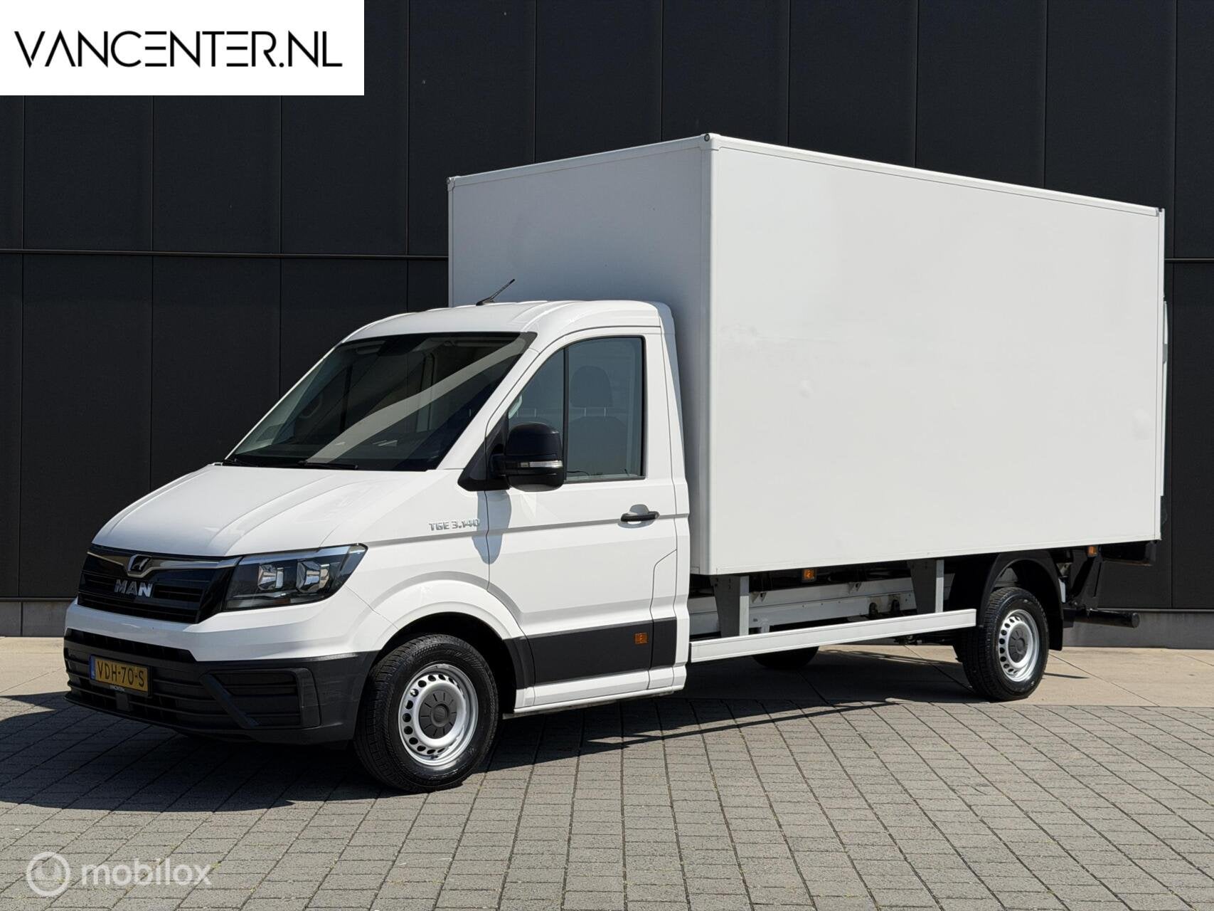 MAN TGE 3.140 2.0 TDI 140PK Bakwagen Laadklep Airco Crafter, Voorwielaandrijving, Stof, Gebruikt, 4 cilinders