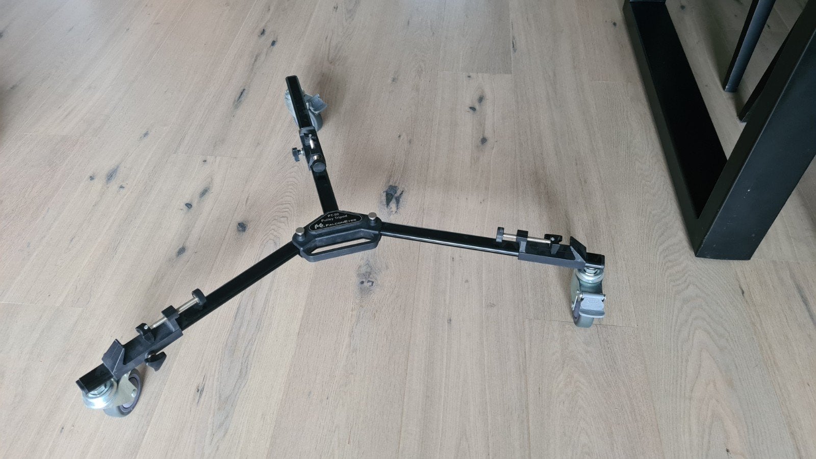 FalconEyes Pulley Tripod PT-50, Ophalen, Zo goed als nieuw, Video