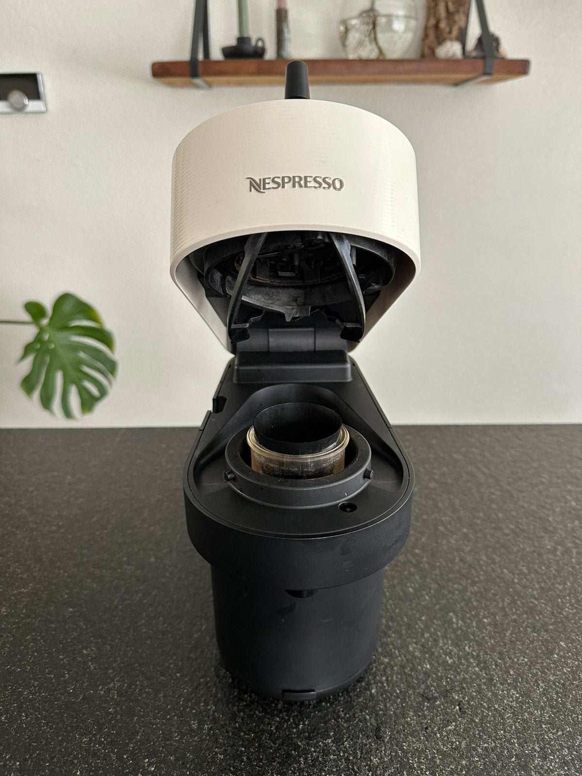 Nespresso Vertuo pop, wit, Ophalen, Zo goed als nieuw, Espresso apparaat