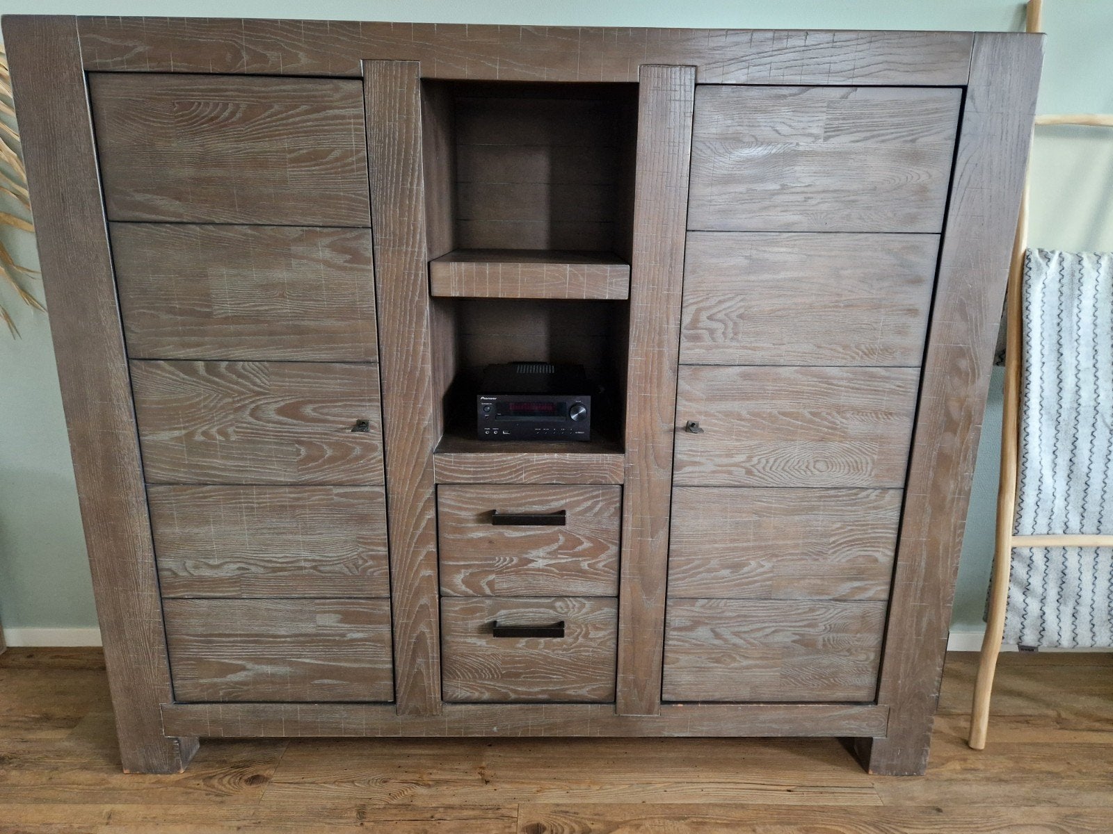 Henders en Hazel houten kast - 164x140x45 cm, Huis en Inrichting, Ophalen, Gebruikt