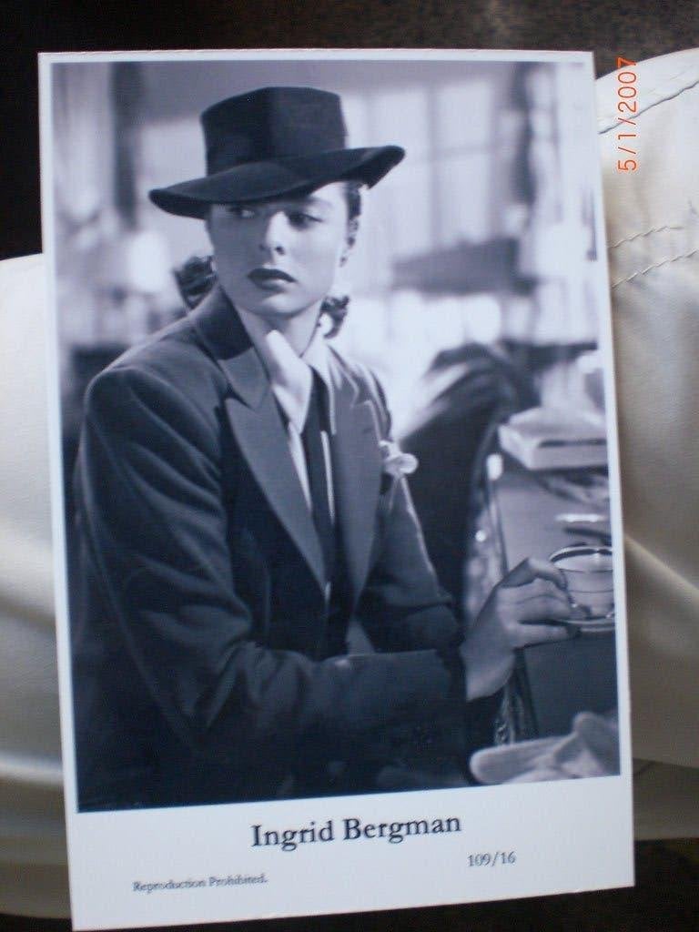 kaart Ingrid Bergman, Ophalen of Verzenden, 1980 tot heden, Ongelopen, Sterren en Beroemdheden