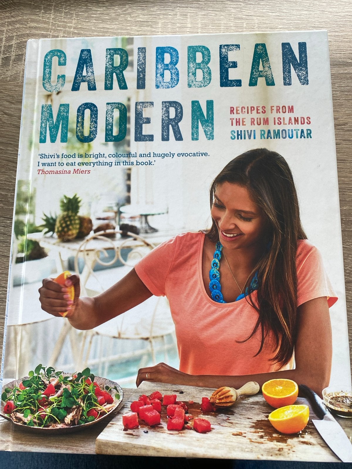 Caribbean Modern: Recepten van de Rum Eilanden, Ophalen of Verzenden, Zo goed als nieuw, Overige gebieden, Hoofdgerechten