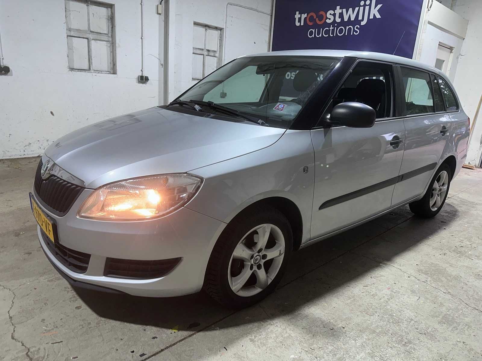 Skoda - Fabia Combi - 1.2 TSI Ambition - K-970-VF- 2010, Auto's, Euro 5, Fabia, 40 €/maand, Gebruikt
