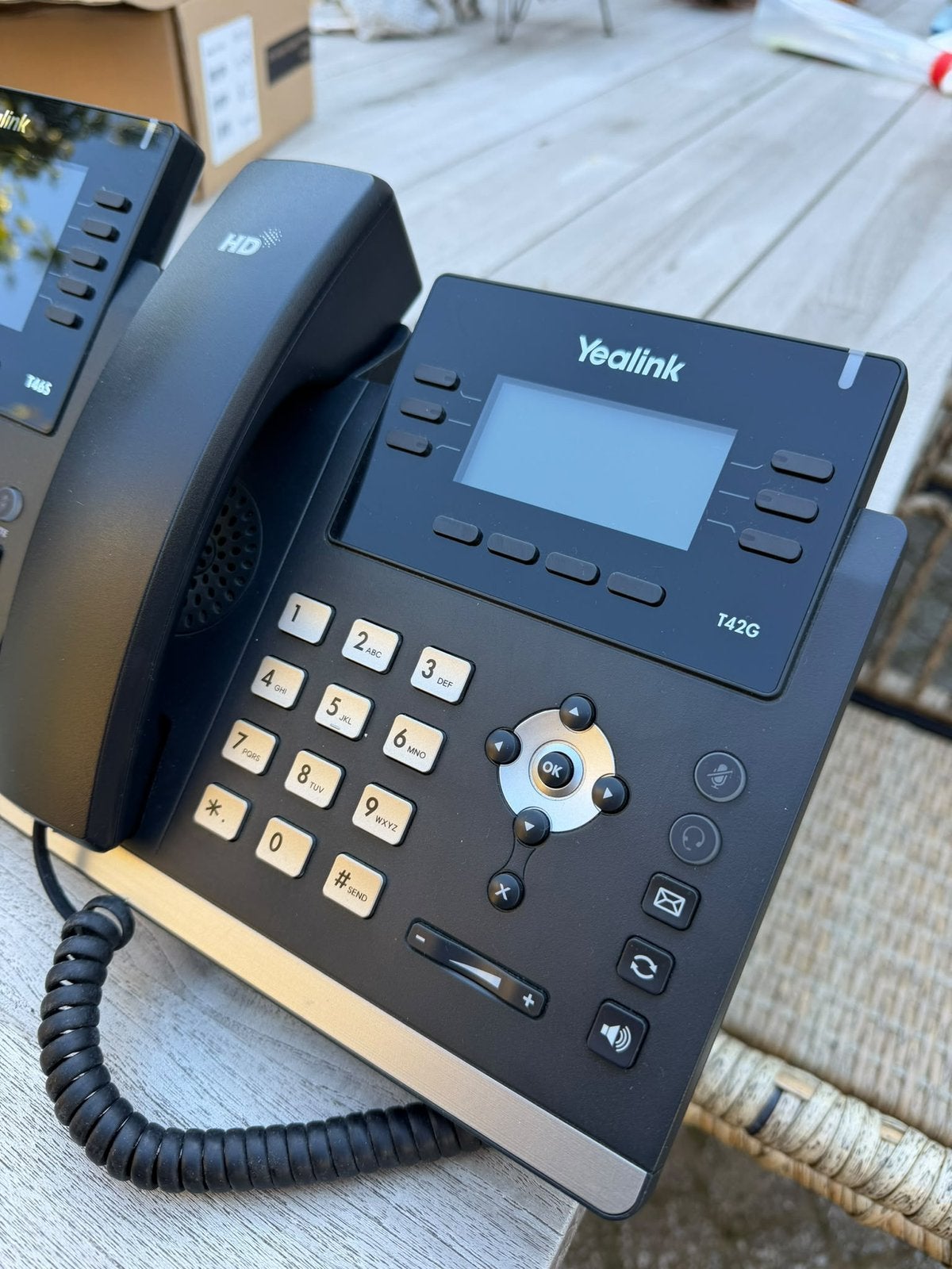 Yealink T46S VoIP telefoons en Yealink T42G telefoon, Telecommunicatie, Ophalen, Zo goed als nieuw