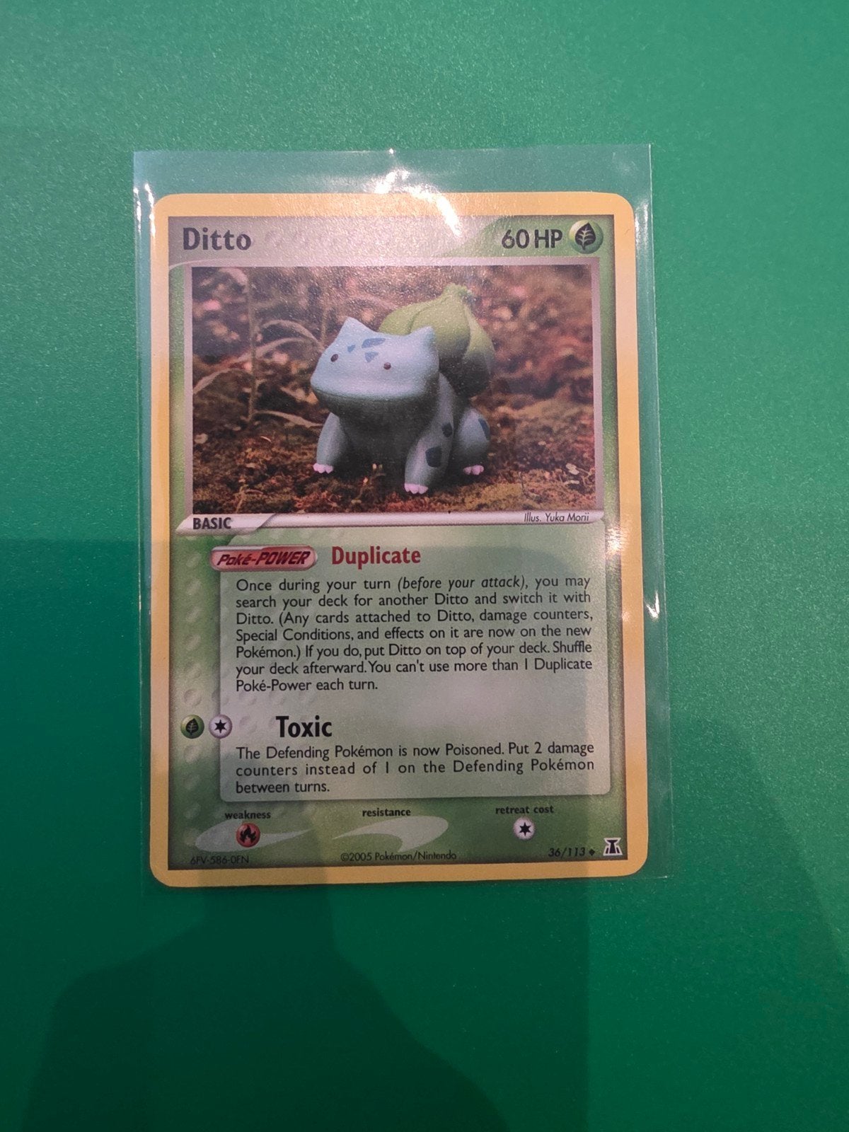 Ditto (Bulbasaur) 36/113 EX Delta Species, Ophalen of Verzenden, Zo goed als nieuw, Losse kaart