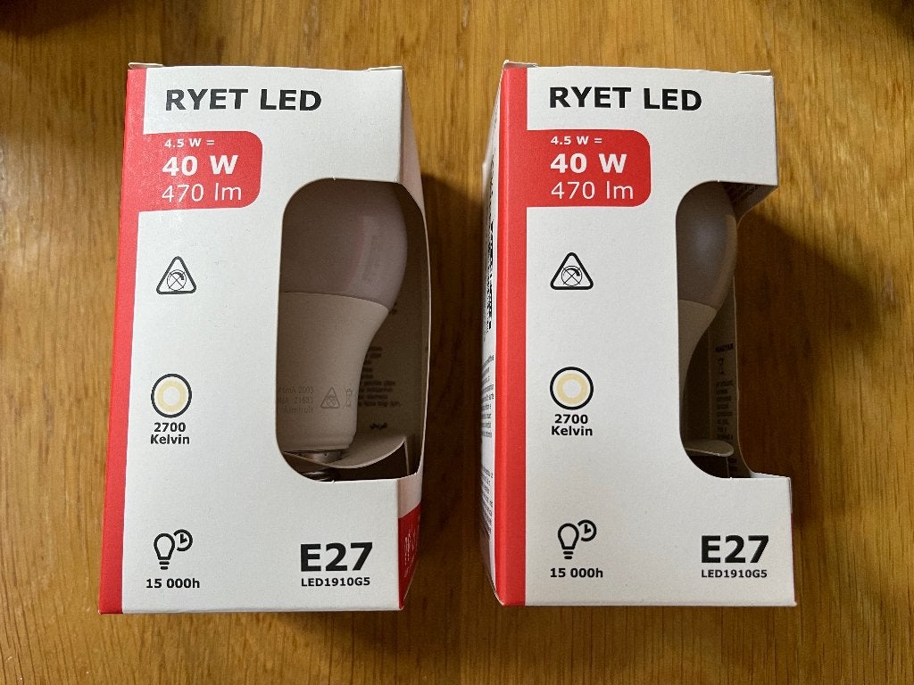 Twee IKEA Ryet E27 40W 470lm LED lampen (nieuw), Ophalen of Verzenden, Nieuw, E27 (groot), Led-lamp