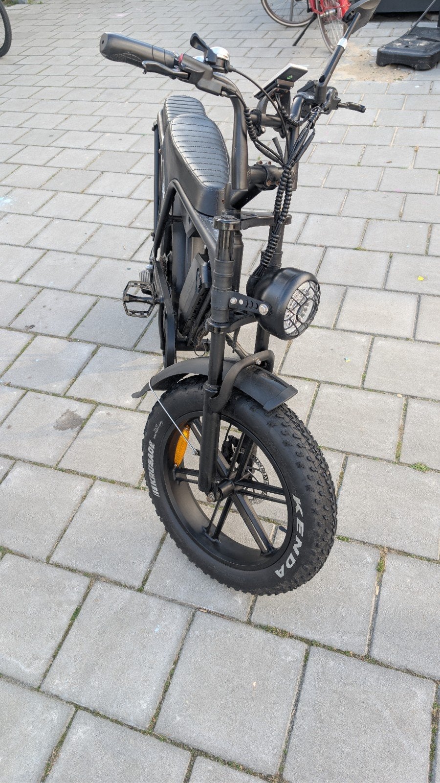 Te koop: Ouxi V8 fatbike — 2 jaar our, Gebruikt, 59 cm of meer, 50 km per accu of meer, Ophalen
