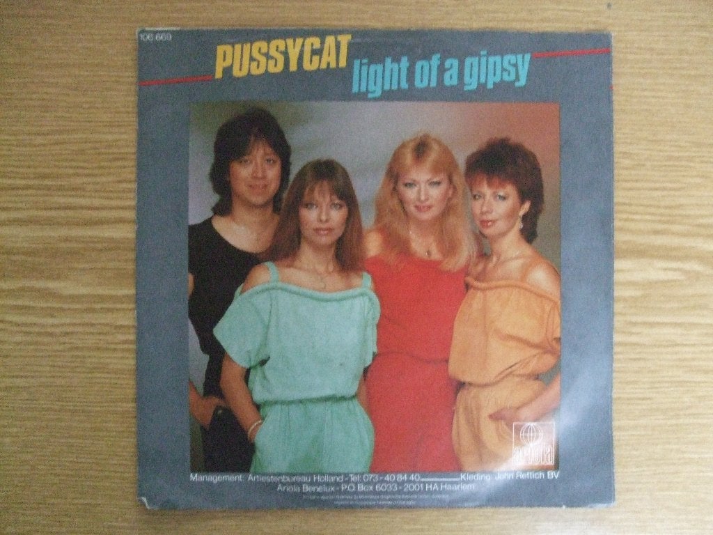 PUSSYCAT    LIGHT OF A GIPSY / YOU, Cd's en Dvd's, 7 inch, Ophalen of Verzenden, Zo goed als nieuw, Pop