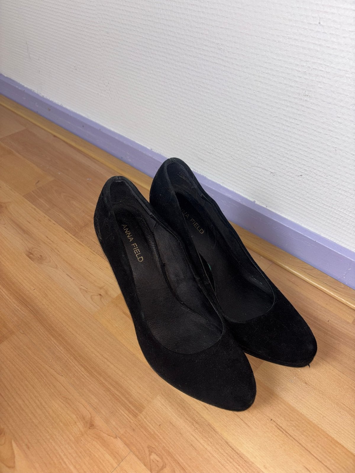 Anna Field zwarte suède pumps - Maat 37, Ophalen of Verzenden, Zo goed als nieuw, Zwart, Pumps