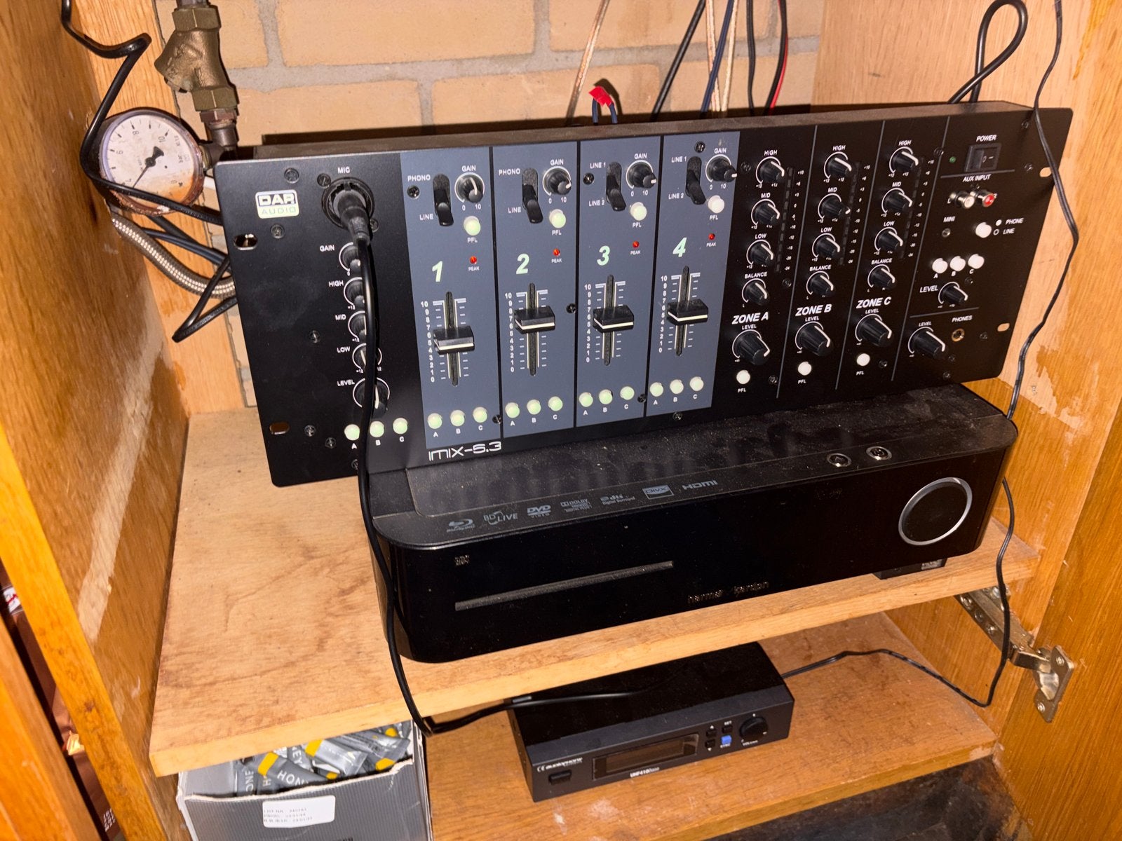 DAP Audio MX-5.3 DJ Mixer - 4 kanalen met microfooningang, Muziek en Instrumenten, Mengpanelen, Ophalen, Gebruikt, Minder dan 5 kanalen