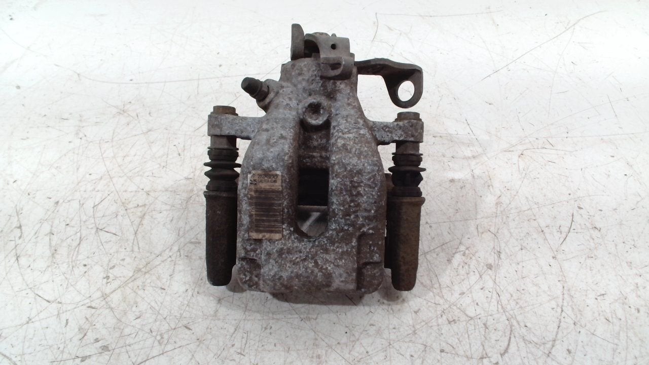 Remklauw links achter Peugeot 2008, Onderdelen@venauto.nl, Van der Ven Autorecycling B.V., Gebruikt, Ettenseweg 76, 4706 PB Roosendaal, The Netherlands