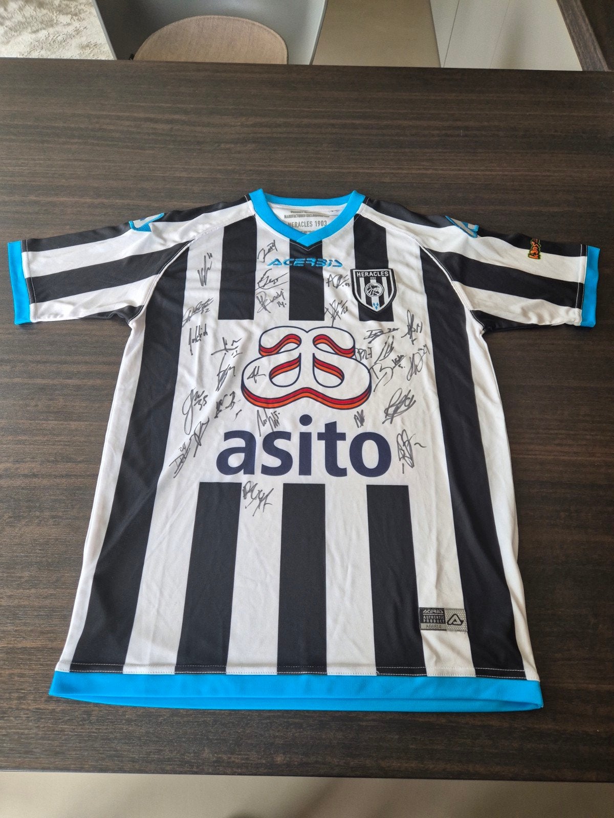 Gesigneerd Heracles Almelo shirt - Maat S, Ophalen of Verzenden
