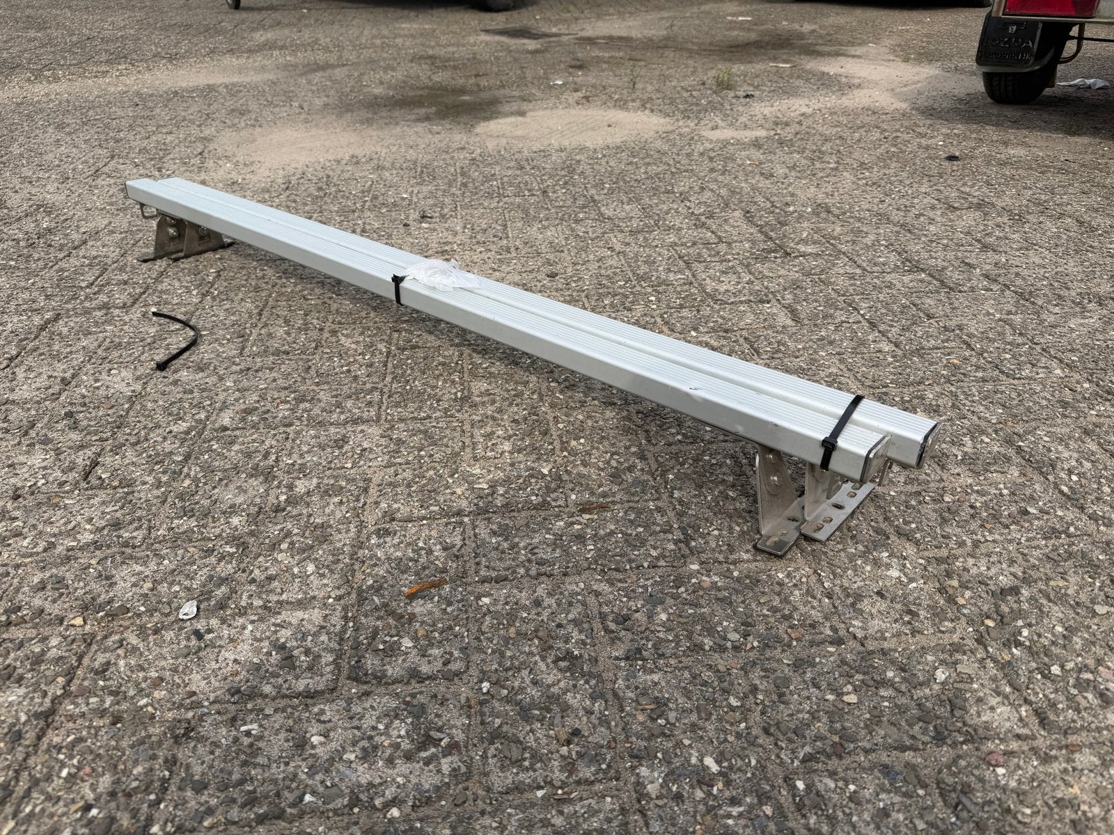 Verstelbare bus dakdragers imperiaal steunen aluminium, Auto diversen, Dakdragers, Ophalen of Verzenden, Gebruikt