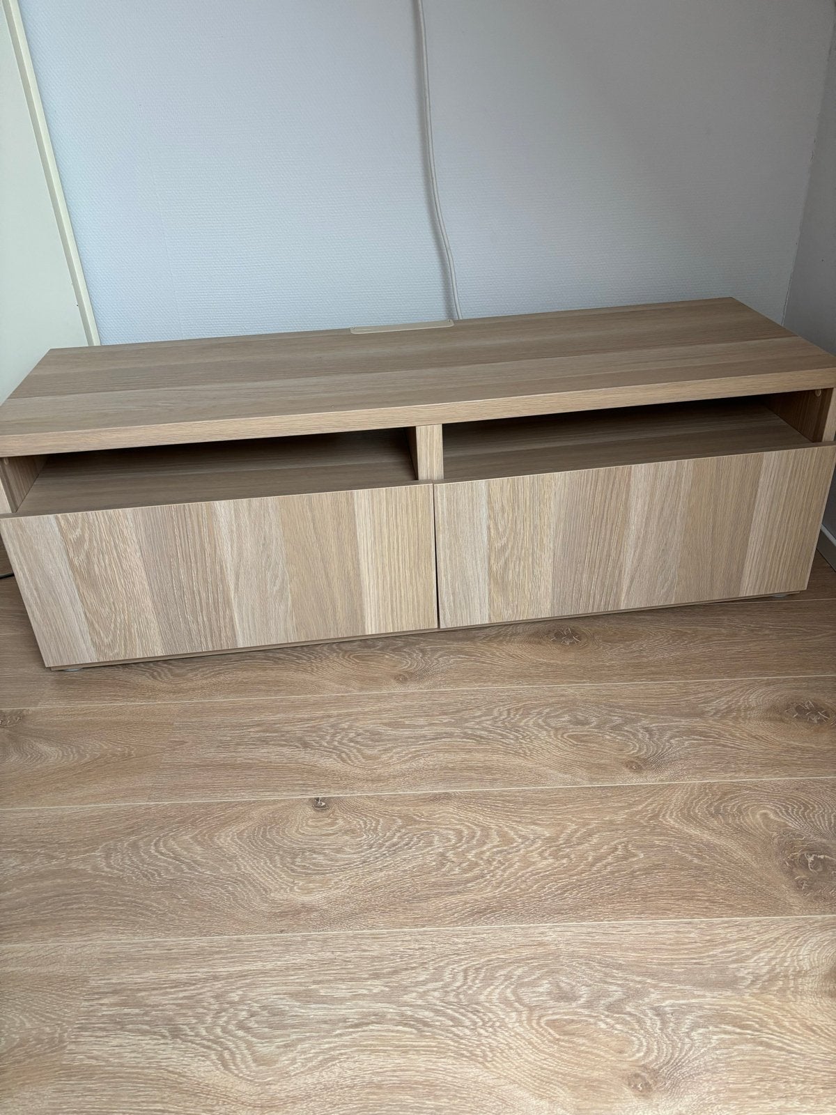 IKEA BESTÅ tv-meubel wit gelazuurd eikeneffect, 100 tot 150 cm, Eikenhout, Ophalen of Verzenden, Zo goed als nieuw